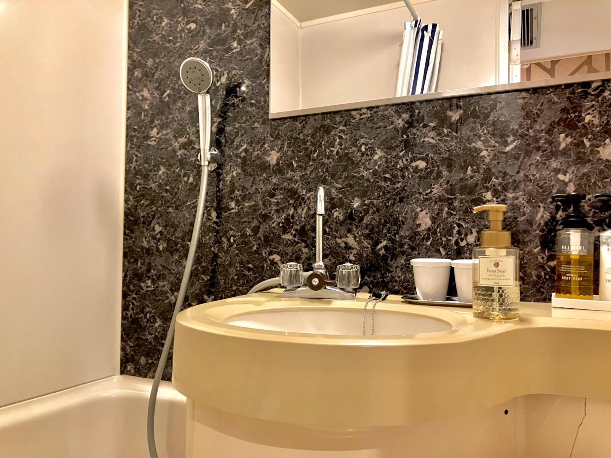 HOTEL LiVEMAX Mihara Ekimae Luaran gambar