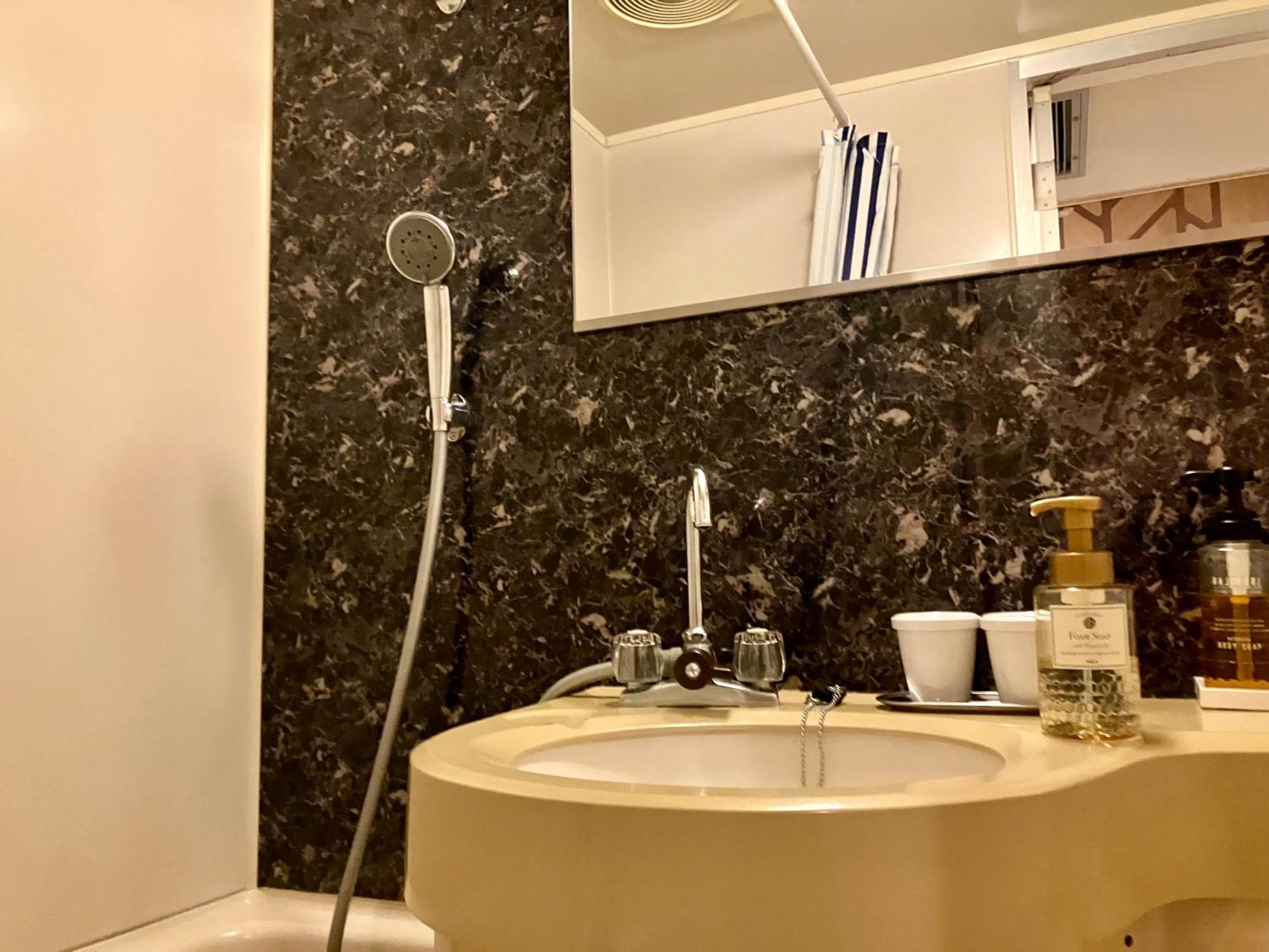 HOTEL LiVEMAX Mihara Ekimae Luaran gambar