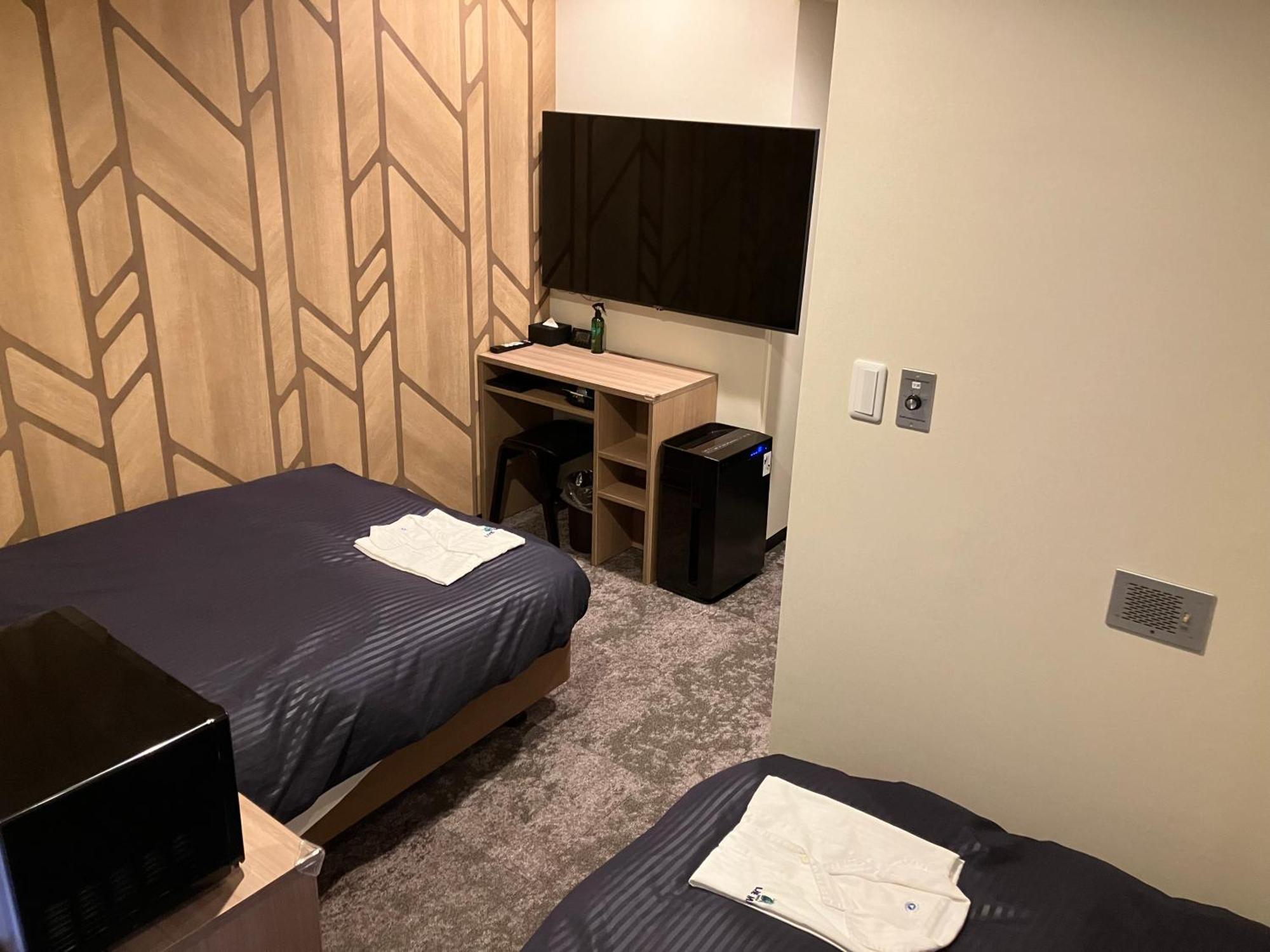 HOTEL LiVEMAX Mihara Ekimae Luaran gambar